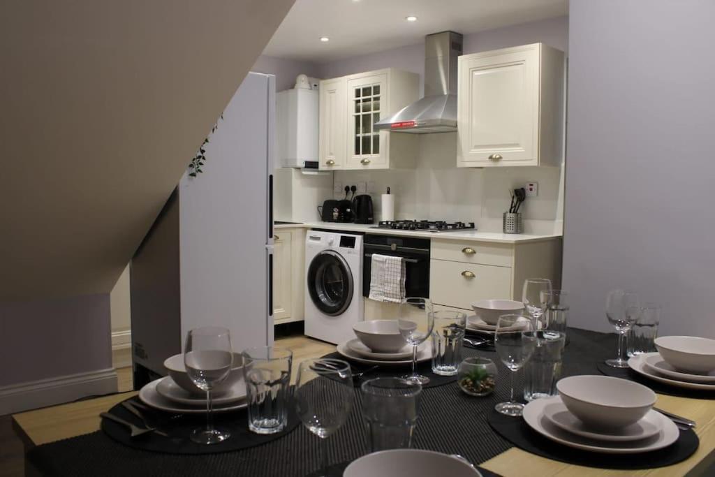 5 Star Apartment London Exterior photo